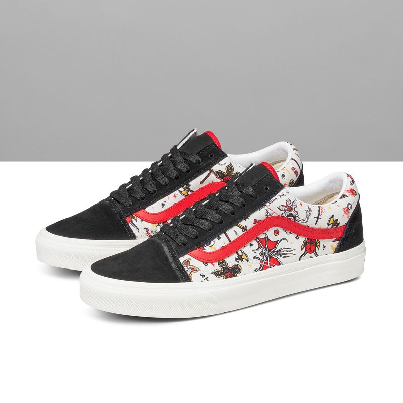 Tenis Vans Vans X Stranger Things Customs Hellfire Club Old Skool Mujer Negros Blancos Rojos | Mexico-GWF731026